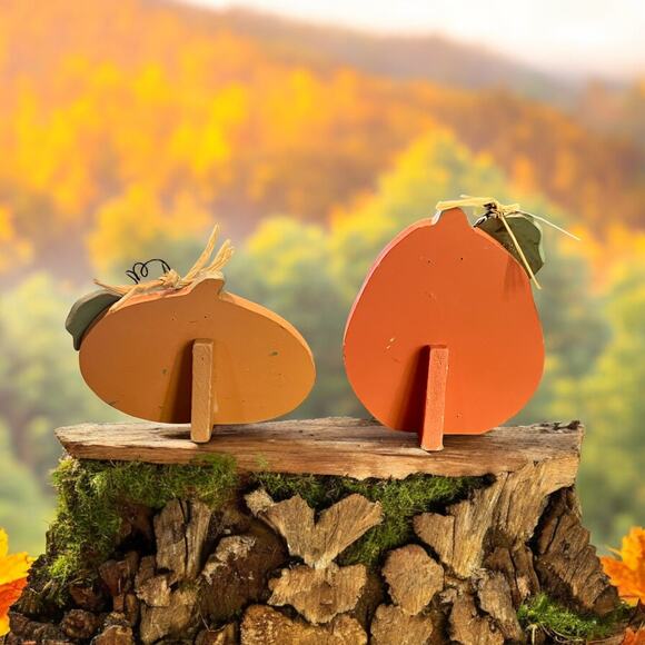 Set of 2 Wooden Jack O Lantern Pumpkins-Rustic Farmhouse Fall-Halloween Decor - Picture 4 of 4